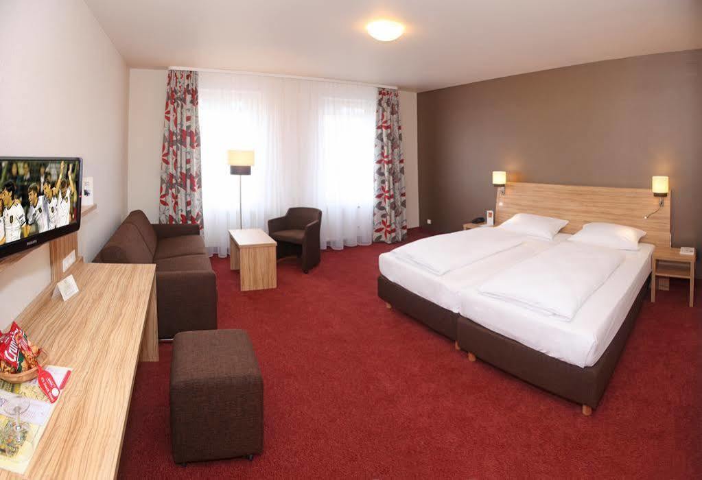 Hotel Lenz Фульда Екстер'єр фото